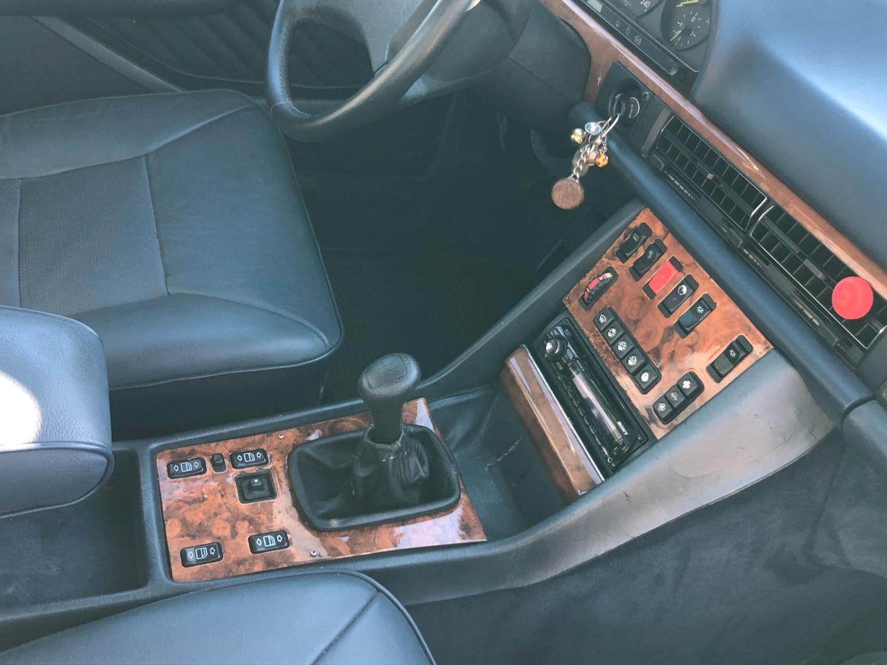 Mercedes-benz 300 SE W126