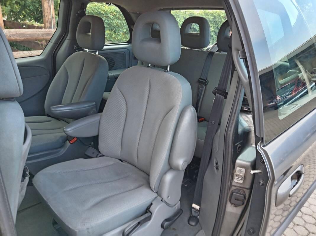 Chrysler Voyager Voyager 2.5 crd LX