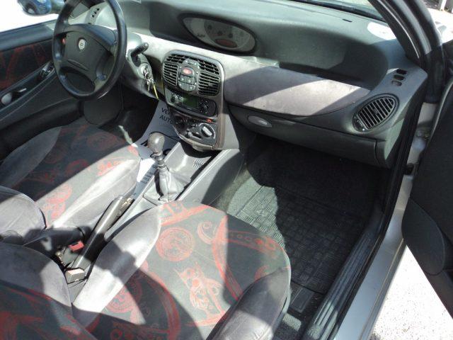 LANCIA Y 1.2i 16V cat Elefantino Rosso