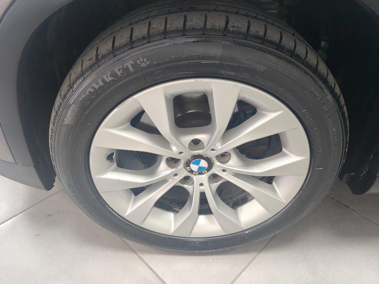 BMW X1 xdrive20d Attiva