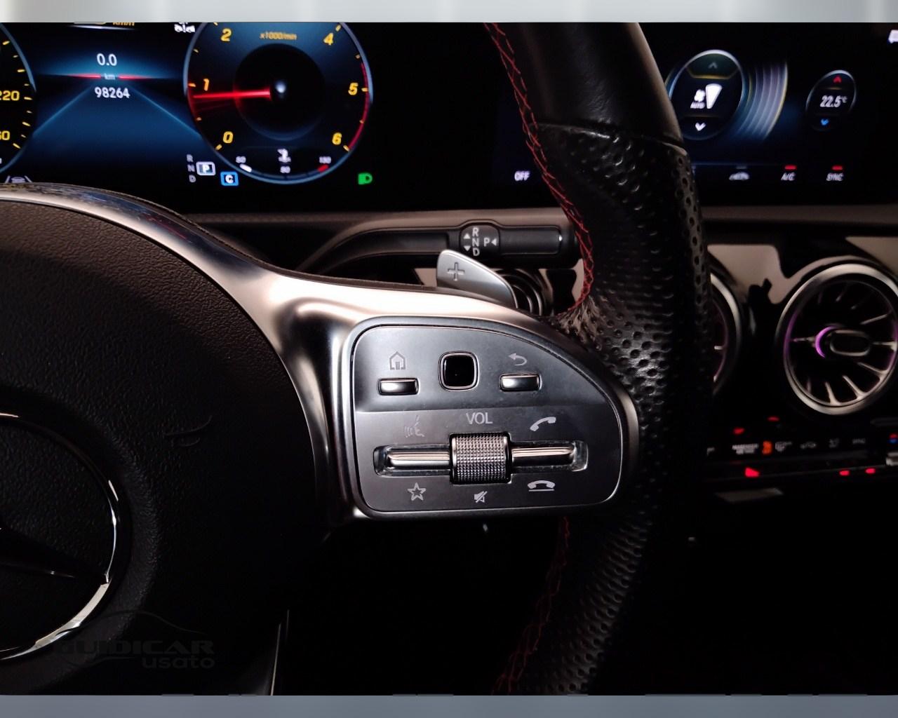 Mercedes-Benz Classe A - W177 2018 - A 180 d Premium auto