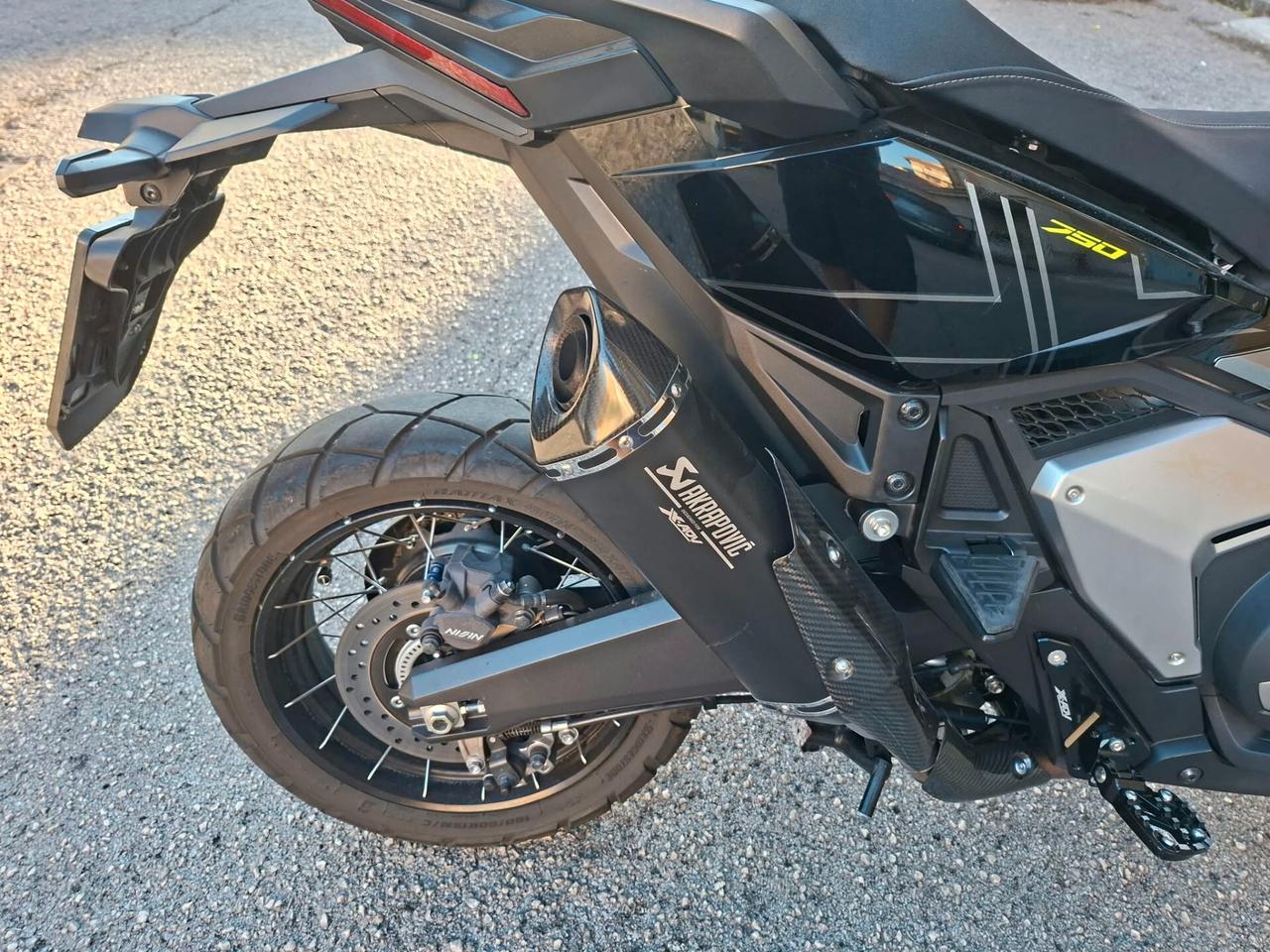Honda X-ADV 750