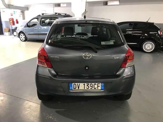 Toyota Yaris Yaris 5p 1.0 BENZINA / BEN.TENUTA