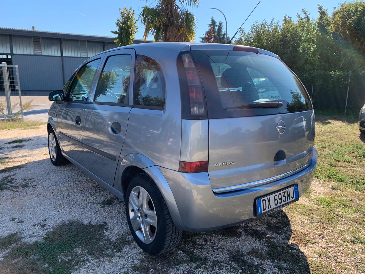 Opel Meriva 1.4 16V GPL-TECH Enjoy
