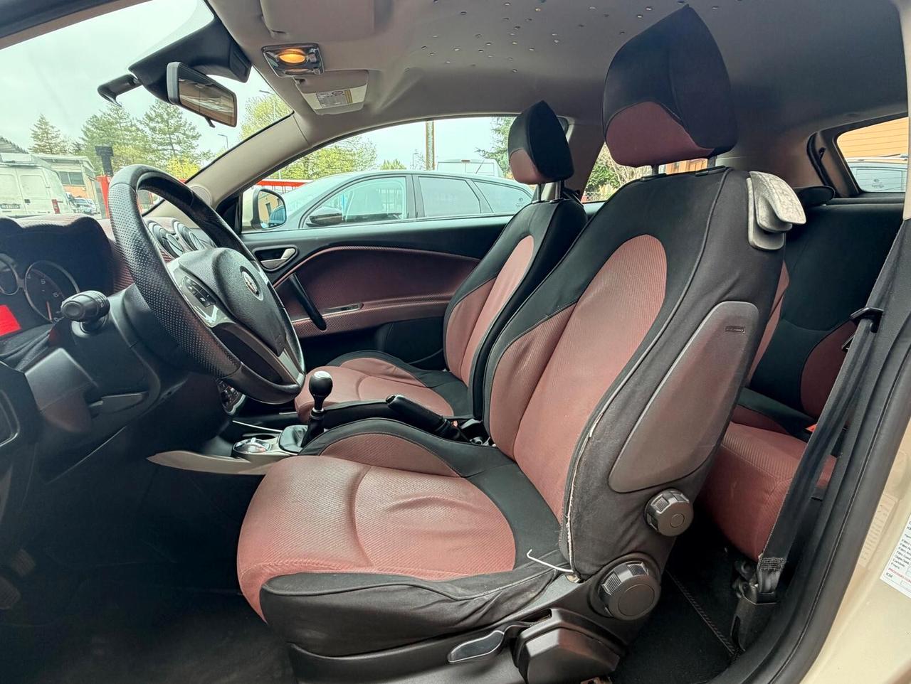 Alfa Romeo MiTo 1.3 JTDm-2 95 CV S&S BlackLine Collection SS