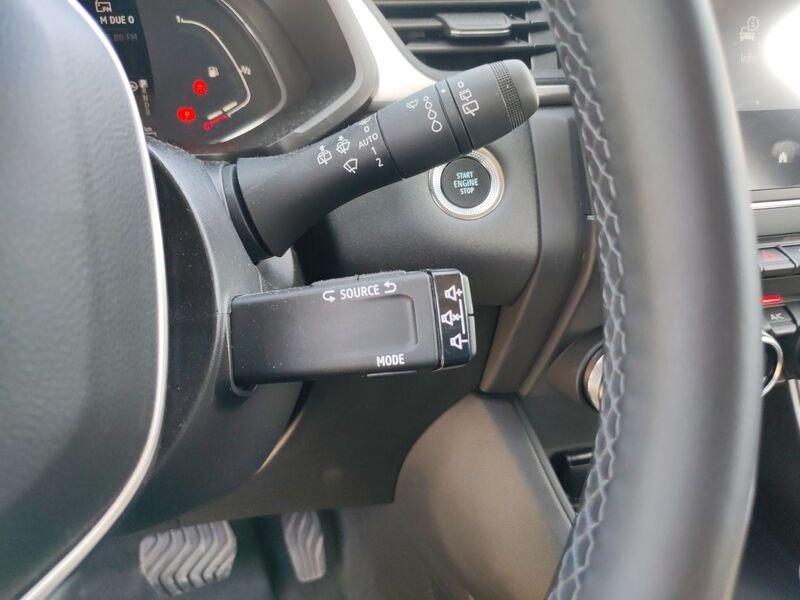Renault Captur II 2019 1.6 E-Tech full hybrid Evolution 145cv auto