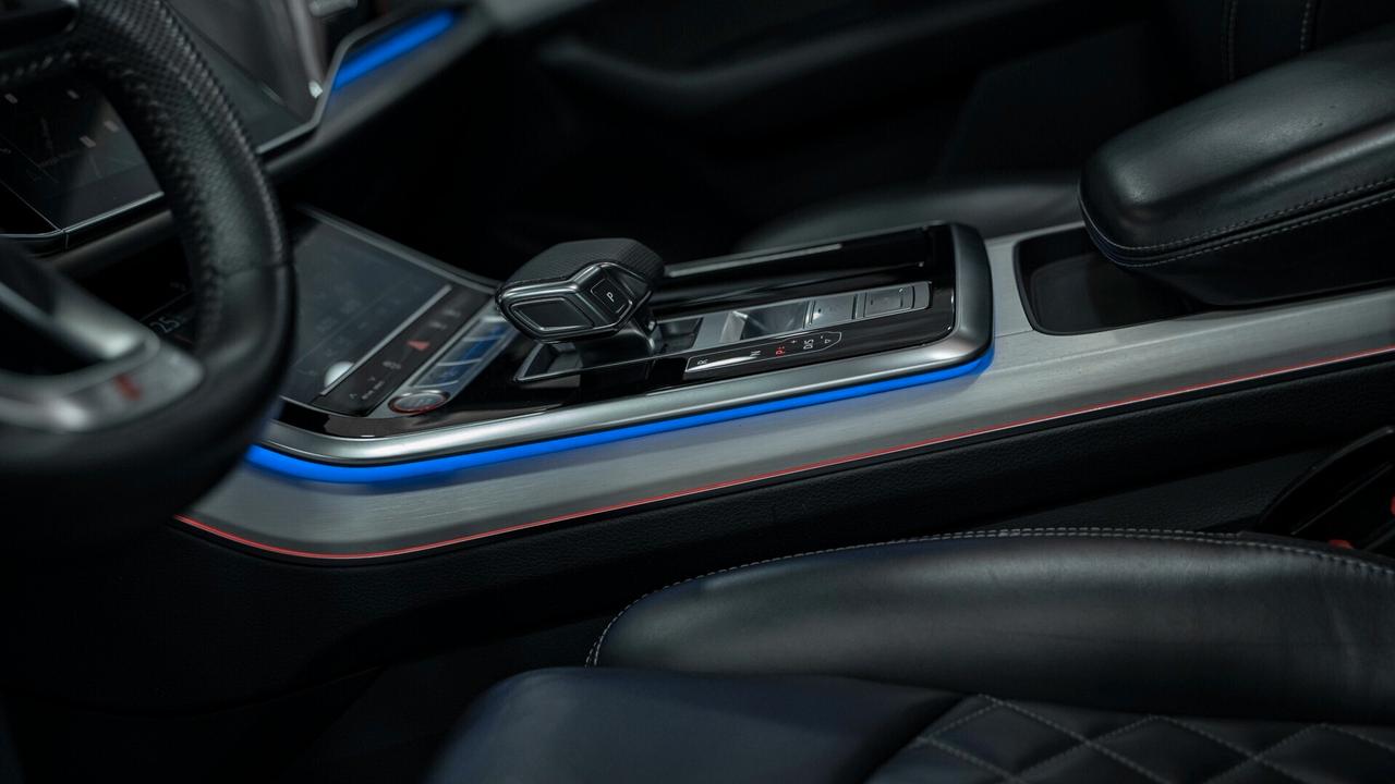 Audi SQ8 4.0 V8 TDI MHEV QUATTRO TETTO SEDILI PACK LUCI FUL