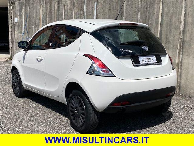 LANCIA Ypsilon 0.9 TwinAir 85 CV 5 porte Metano Ecochic Elefantin