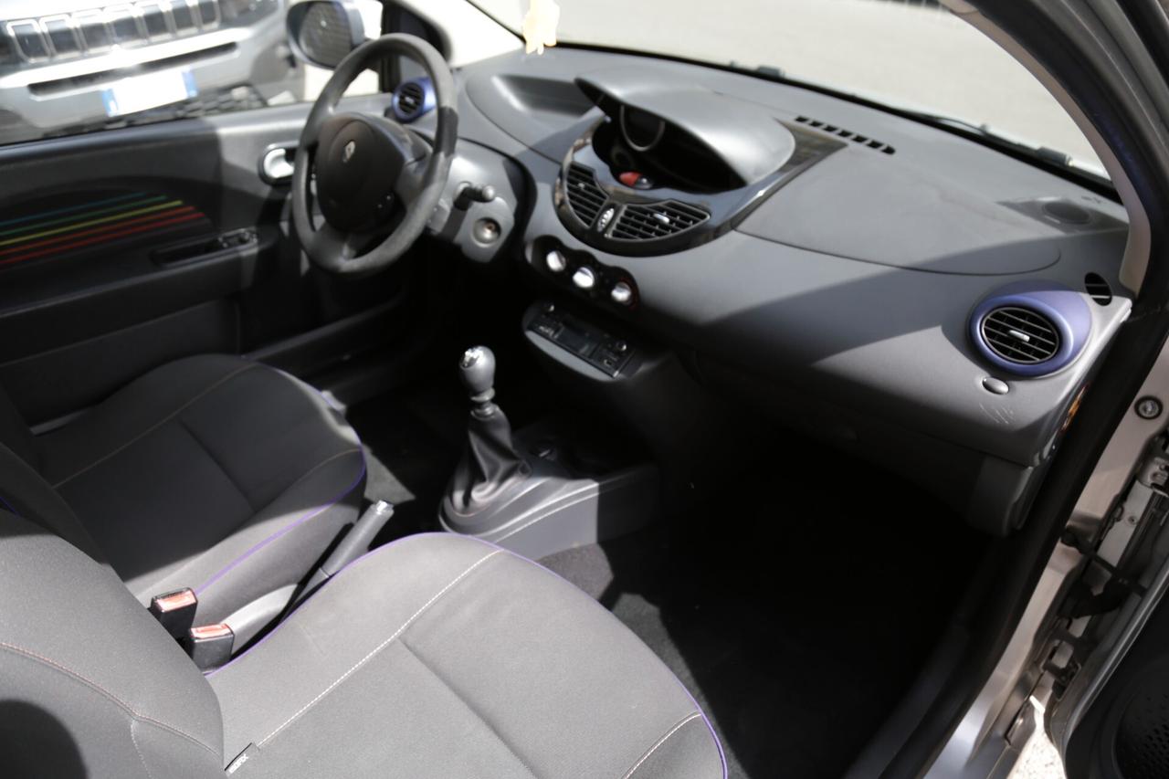 Renault Twingo 1.2 16V Wave