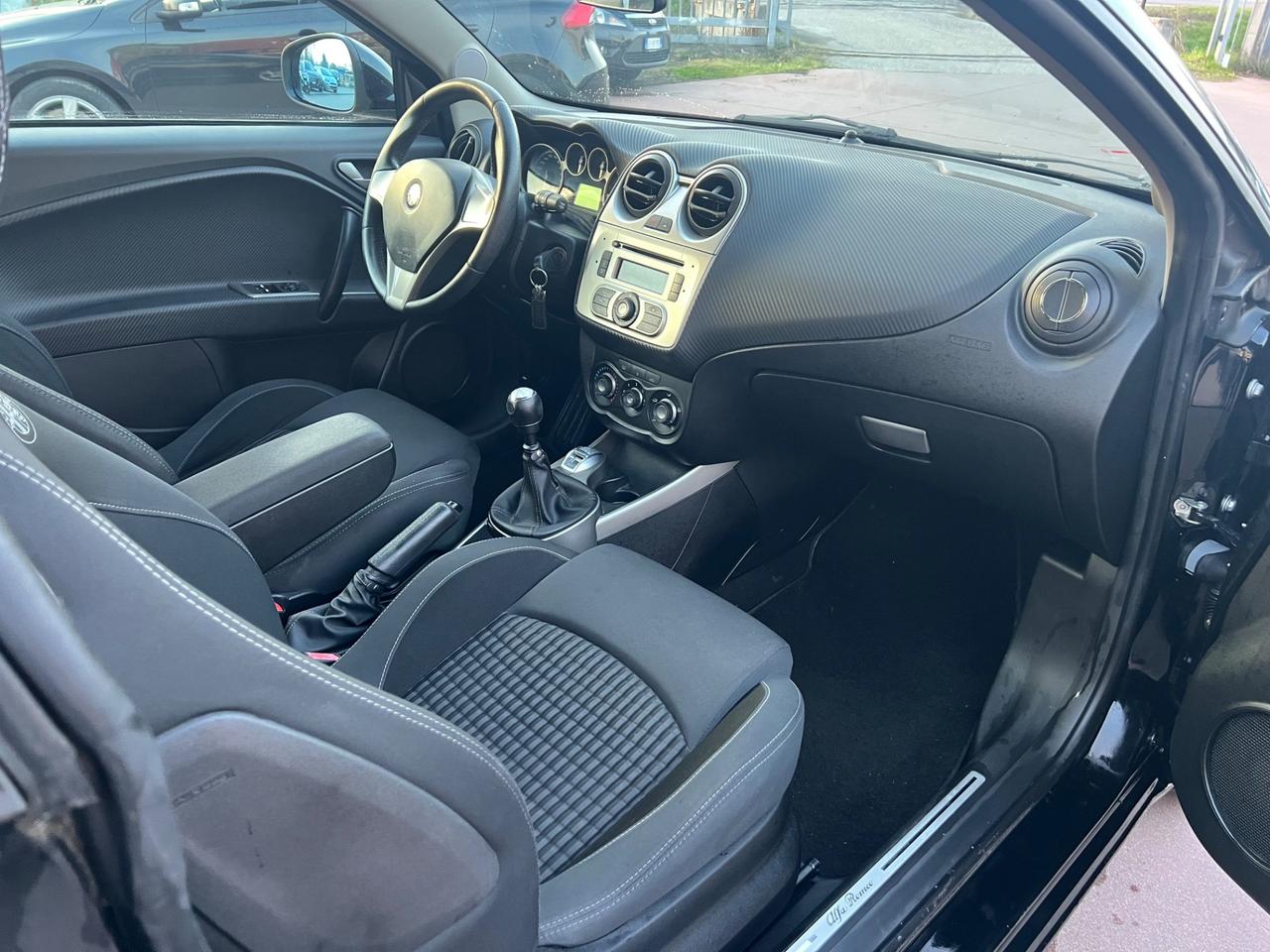 Alfa Romeo MiTo 1.4 105 CV M.air S&S Distinctive Sport Pack