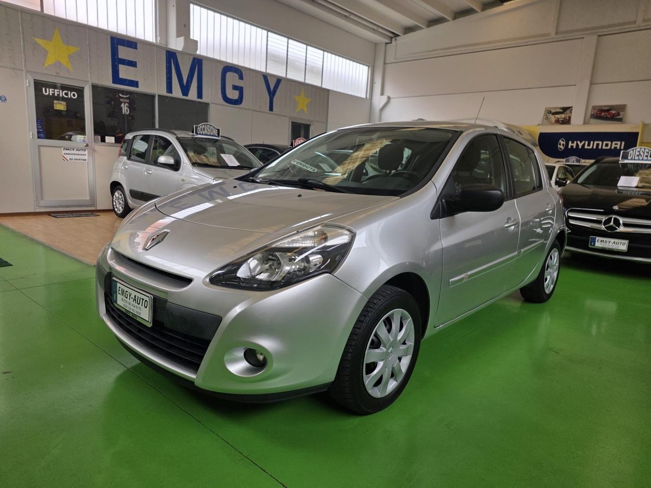 Renault Nuova Clio 1.2 16V 5 porte Live! Euro 5