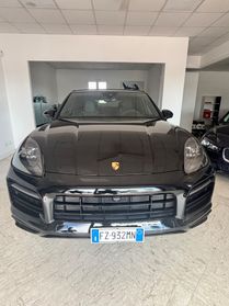 Porsche Cayenne Coupé 3.0 V6 E-Hybrid