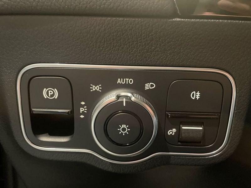 Mercedes-Benz GLA 200 d Progressive Advanced auto