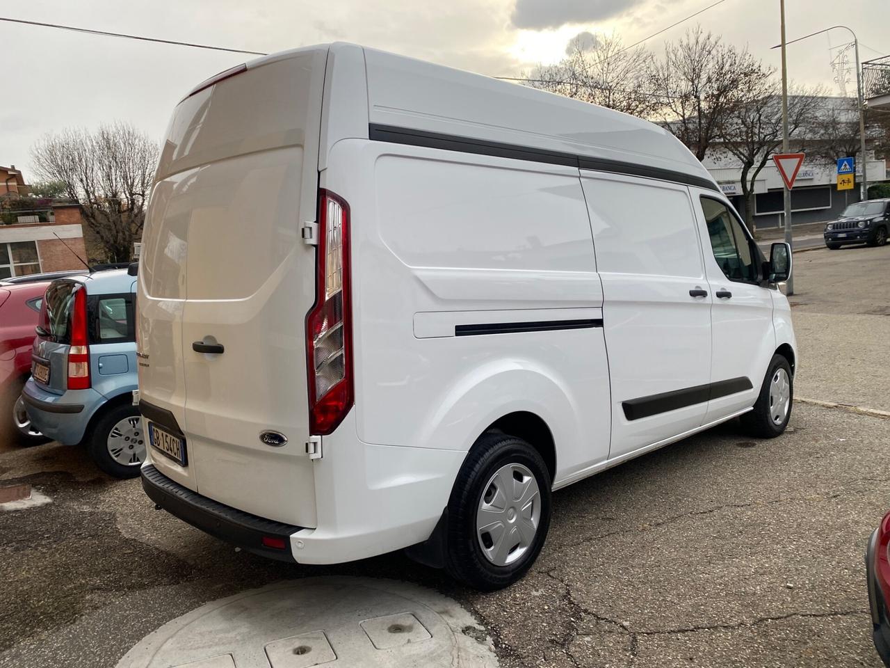 Ford Transit Custom 2.0 TDCi 170 PL Furgone Titanium