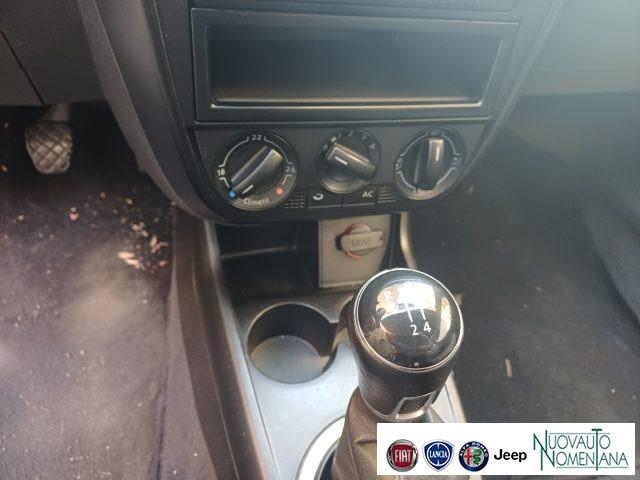 VOLKSWAGEN Fox 1.2