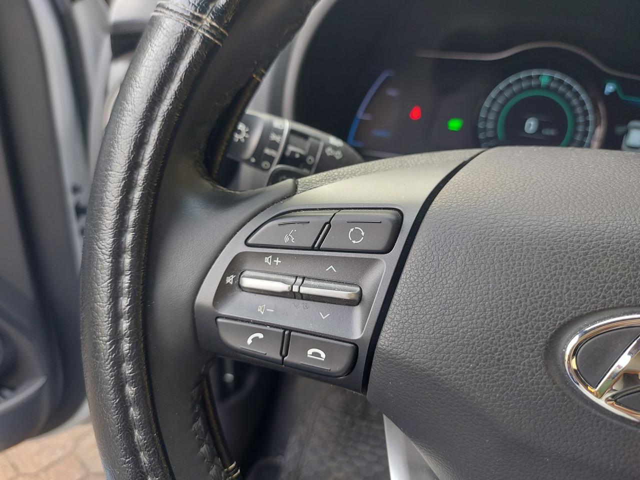 Hyundai Kona EV 39.2 kWh