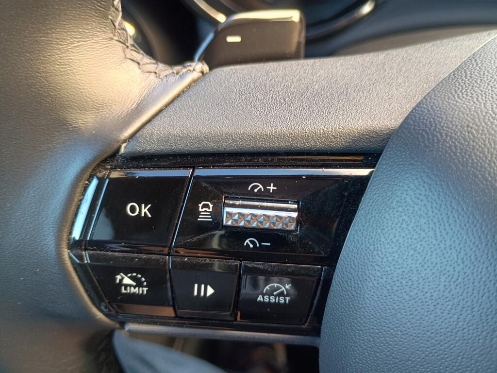 Alfa Romeo Junior 1.2 136 CV Hybrid eDCT6 Speciale