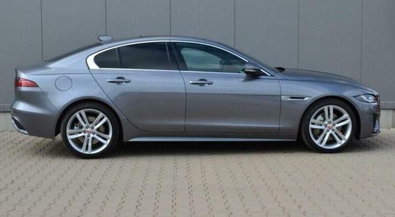 JAGUAR XE 2.0 D 180 CV AWD R-Dynamic SE