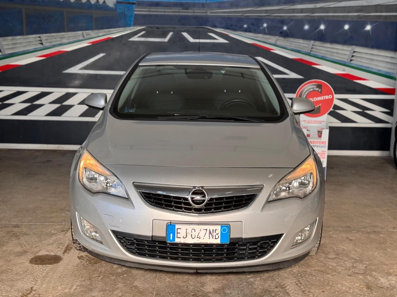Opel Astra 1.7 CDTI 110CV 5 porte Cosmo