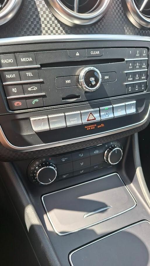Mercedes-benz A 200 d Premium (W176)