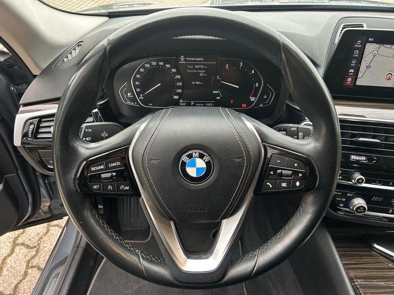 BMW Serie 5 520d Touring mhev 48V xdrive Business auto