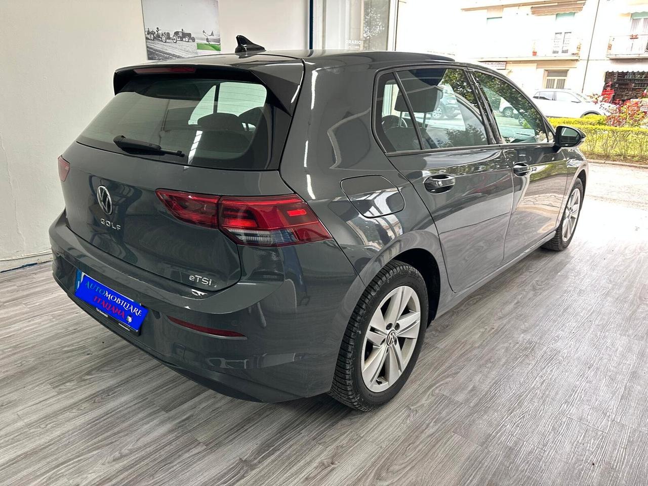 Volkswagen Golf 1.0 eTSI EVO DSG Life