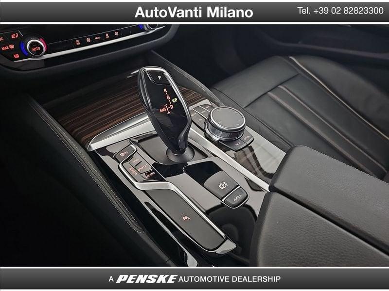 BMW Serie 5 530d xDrive Touring Luxury