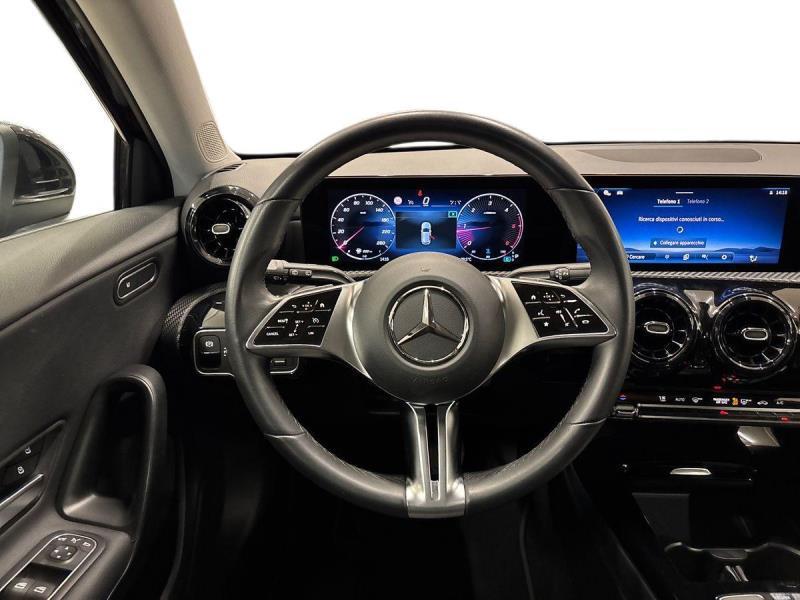 Mercedes Classe A 180 180 D Advanced 8G-DCT