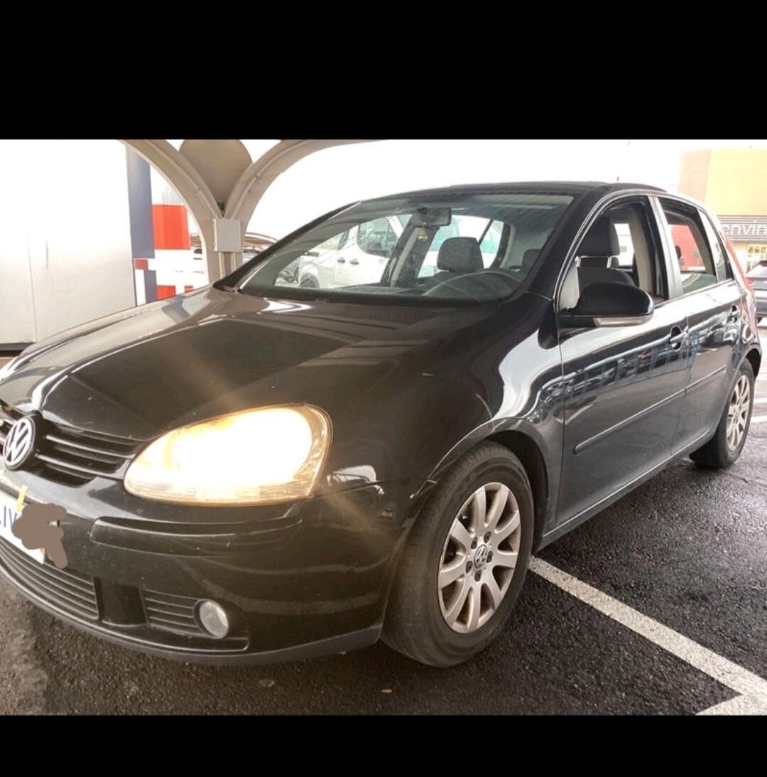 Volkswagen Golf 1.9 TDI DPF 5p 2008