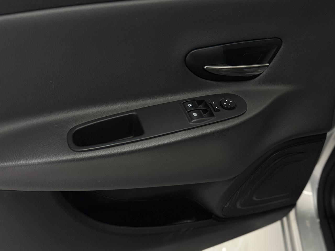 Lancia Ypsilon 1.2 69Cv Platinum Full Optional