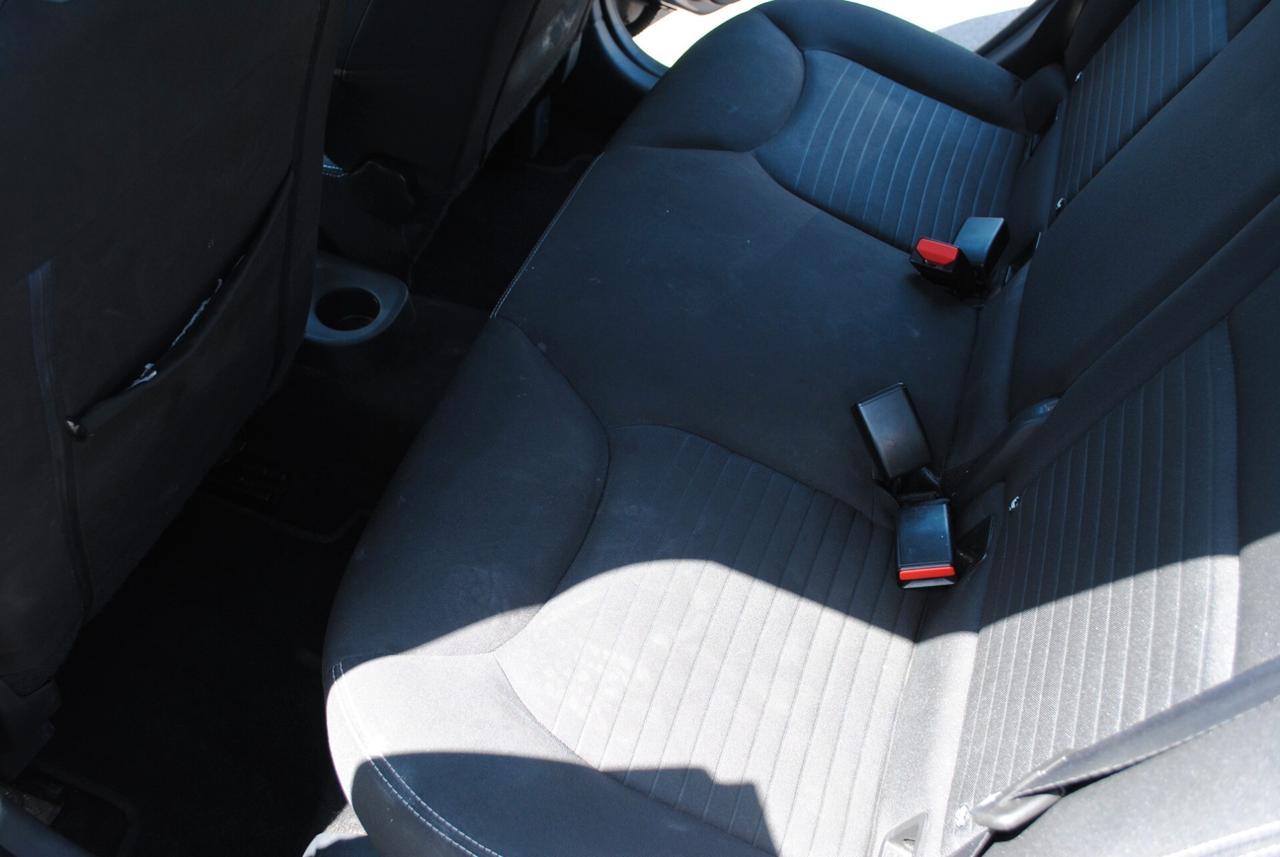 RENAULT CLIO 1.5 DCI 90 CV AUTOMATICA OK NEOPATENTATI