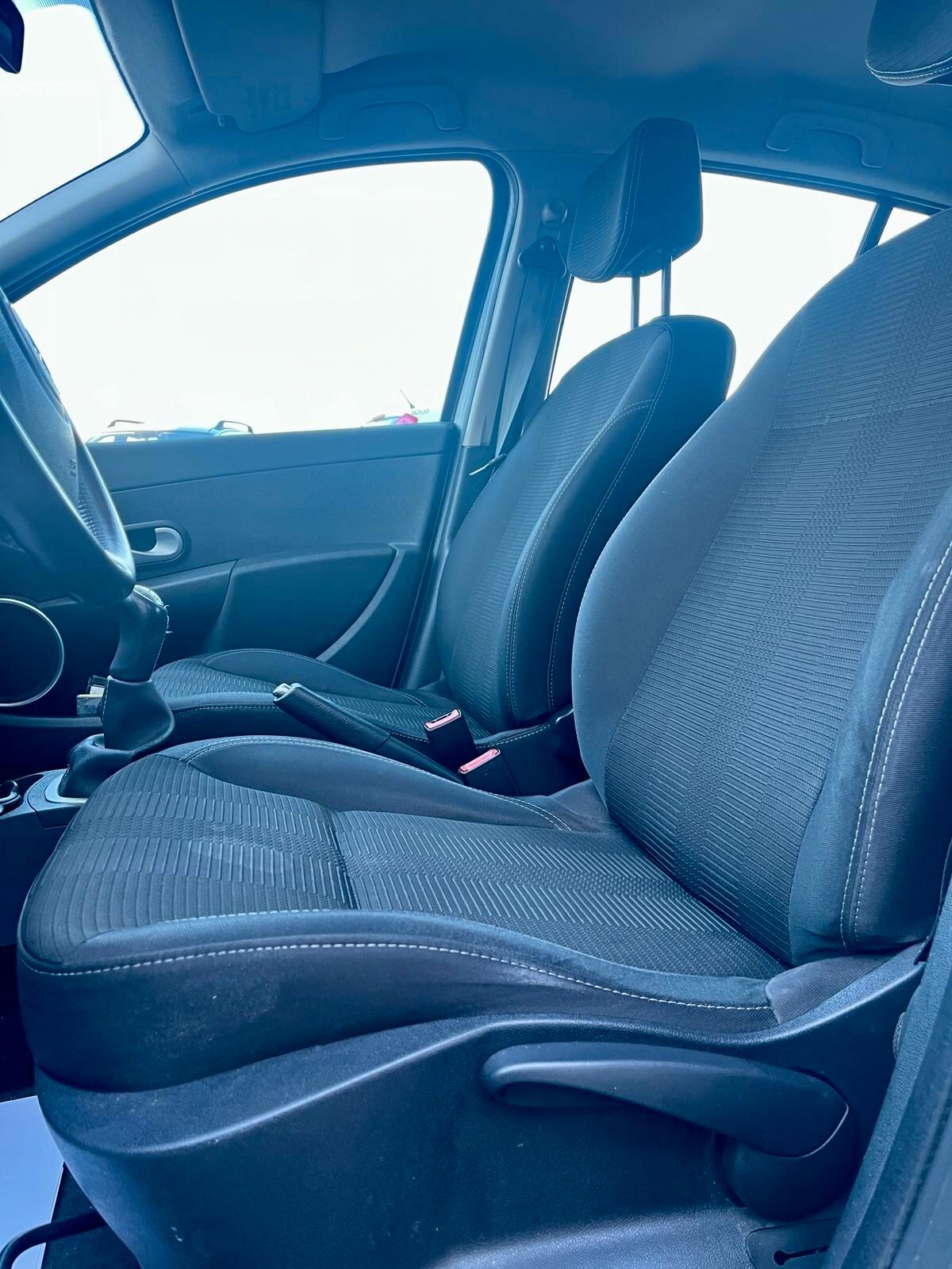 Renault Clio 1.2 16V 5 porte Live! - OK NEOPATENTATO