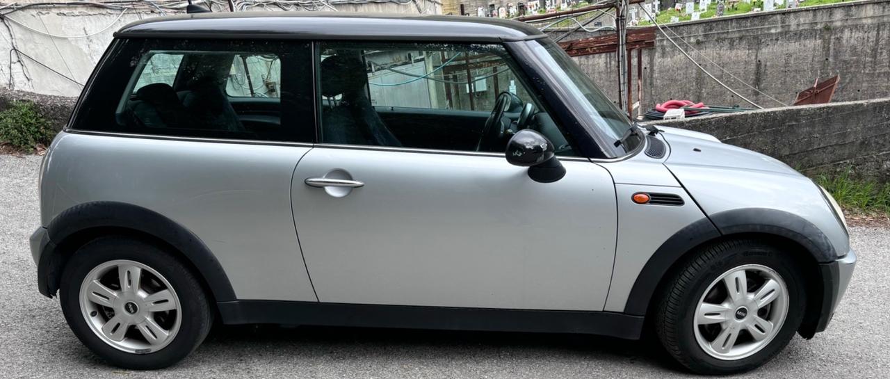 Mini 1.6 16V Cooper