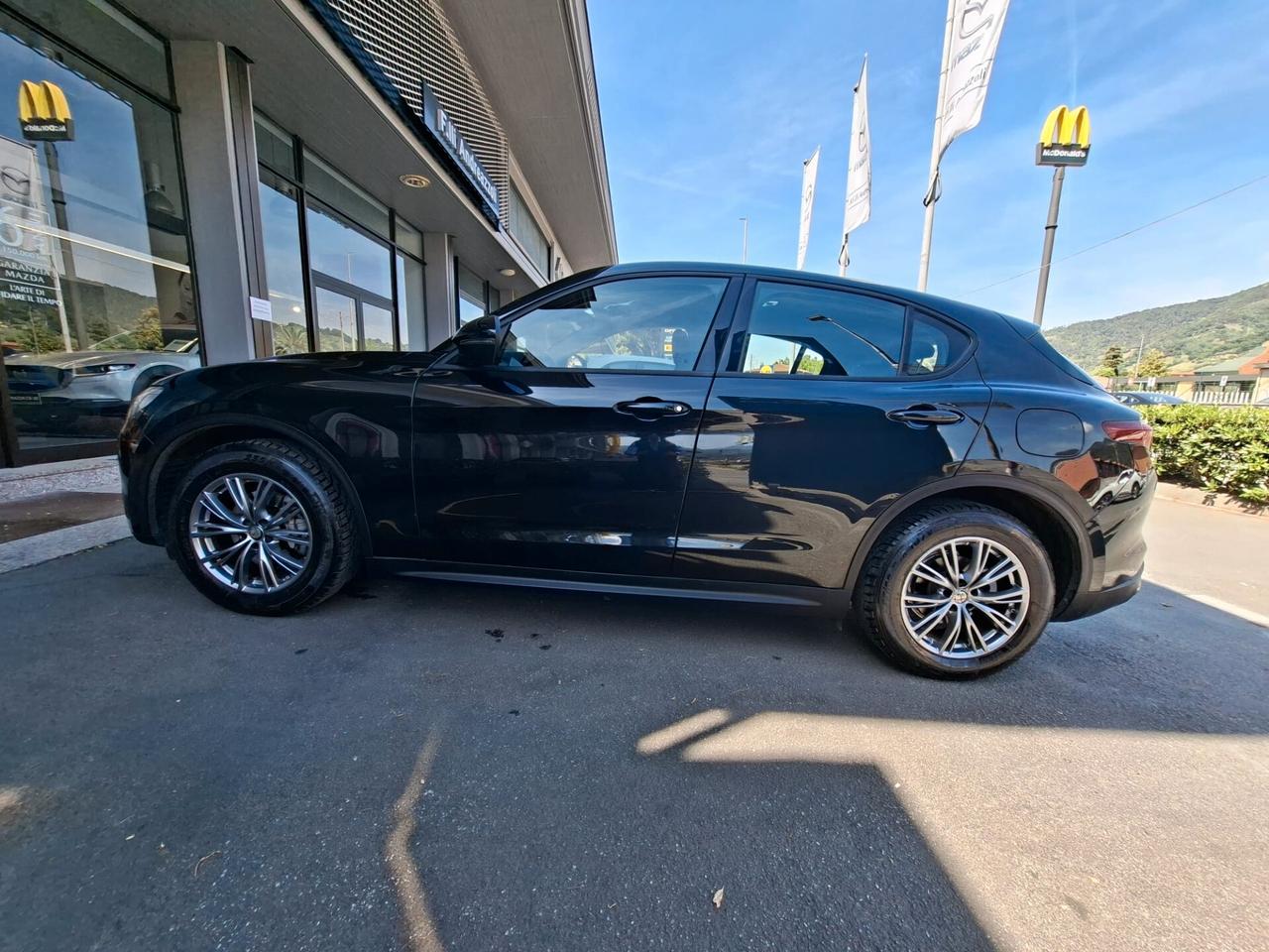 Alfa Romeo Stelvio 2.2 Turbodiesel 160 CV AT8 RWD Business