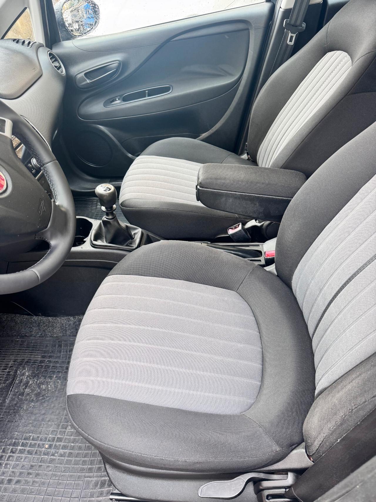 Fiat Punto 1.4 8V 5 porte Easypower Street