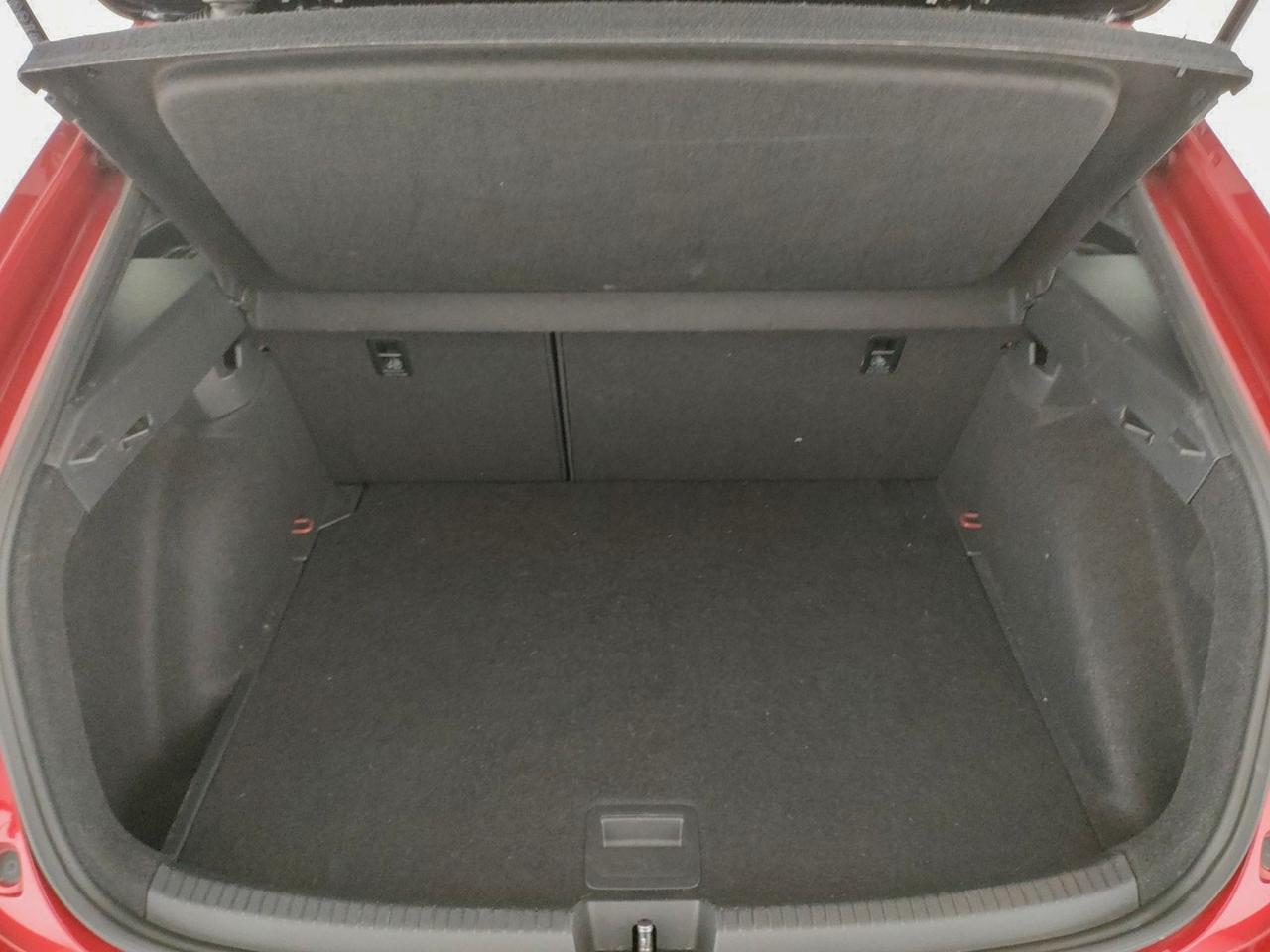 Volkswagen Taigo 1.0 tsi r-line 110cv dsg
