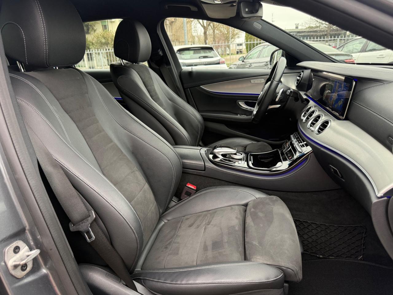 Mercedes-benz E 220 d 4Matic Auto Premium Plus