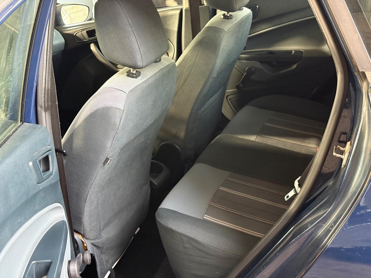 Ford Fiesta 1.4 5 porte Bz.- GPL Titanium