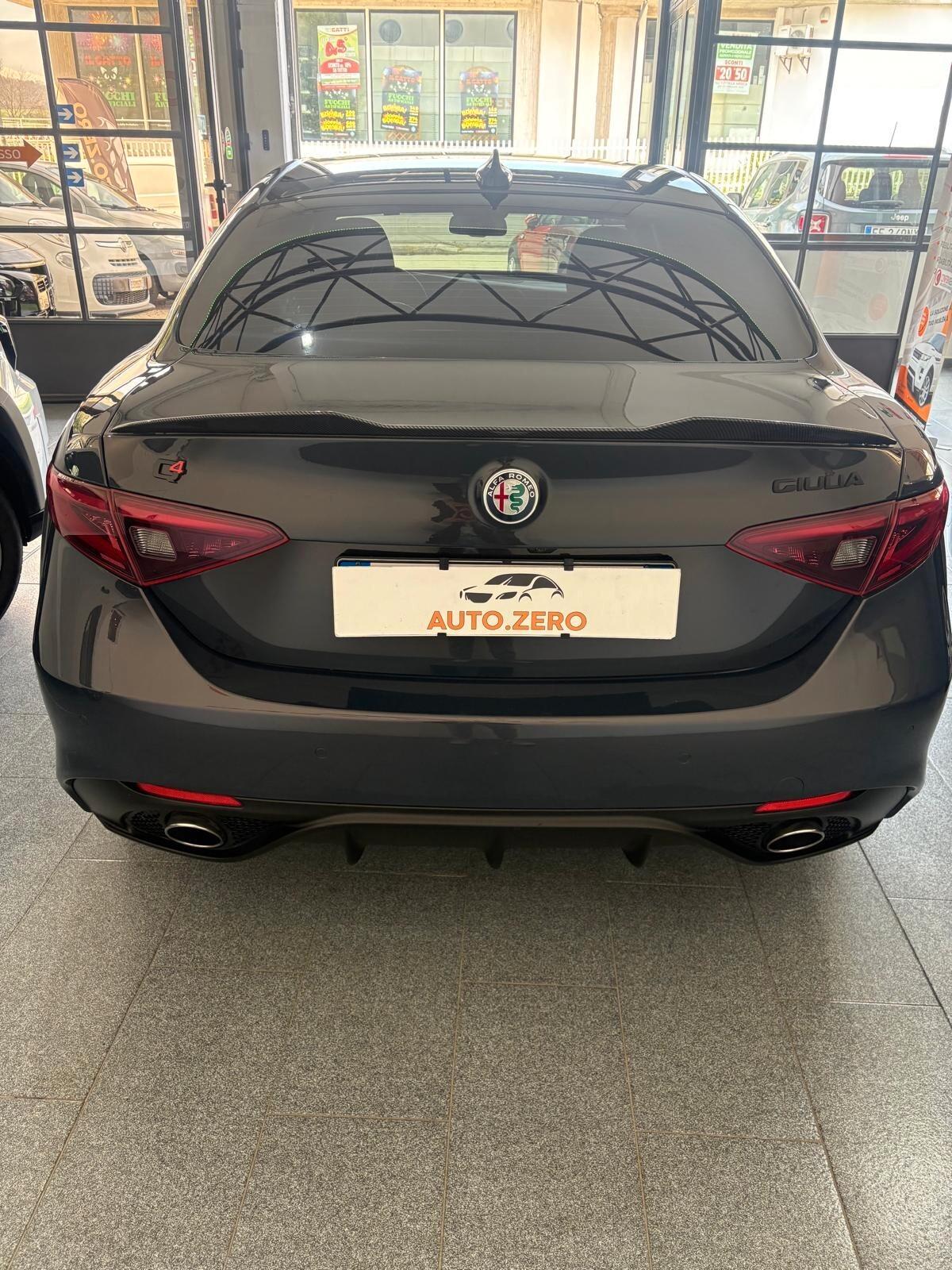 Alfa Romeo Giulia 2.2 Turbodiesel 210 CV AT8 AWD Q4 Veloce
