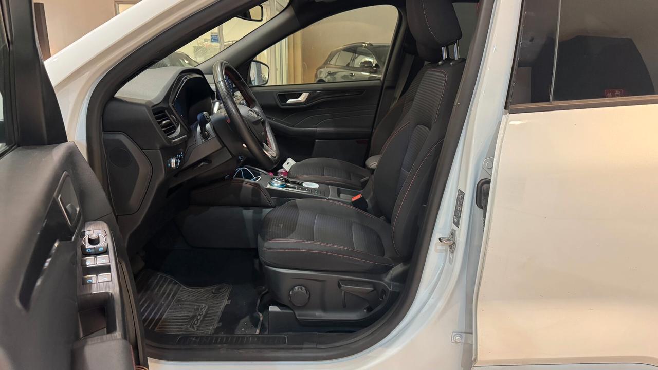FORD KUGA 2.0 120CV ST-LINE AUTOMATICA 120CV - 2023