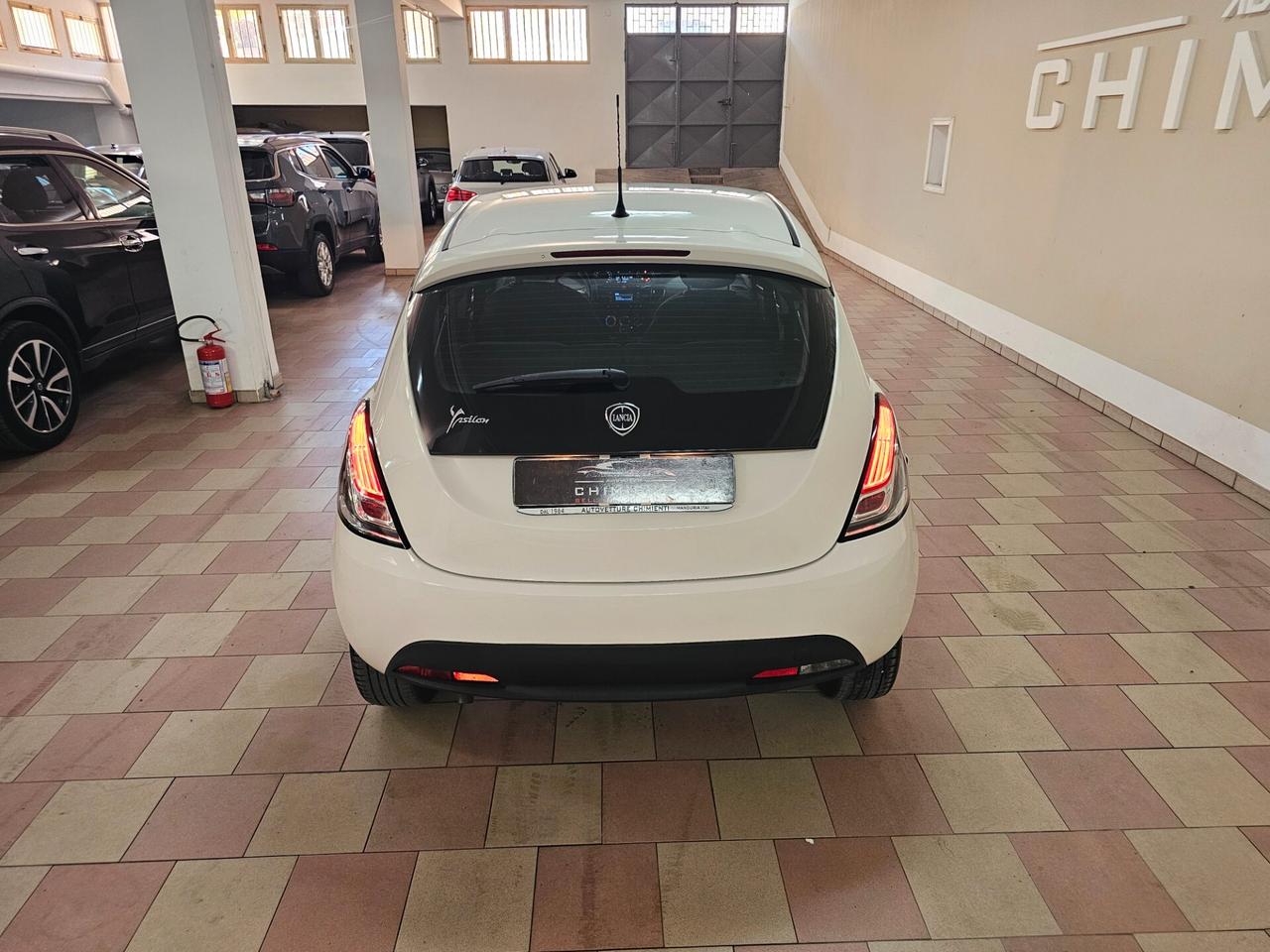 Lancia Ypsilon 1.2 69 CV 5 porte Gold