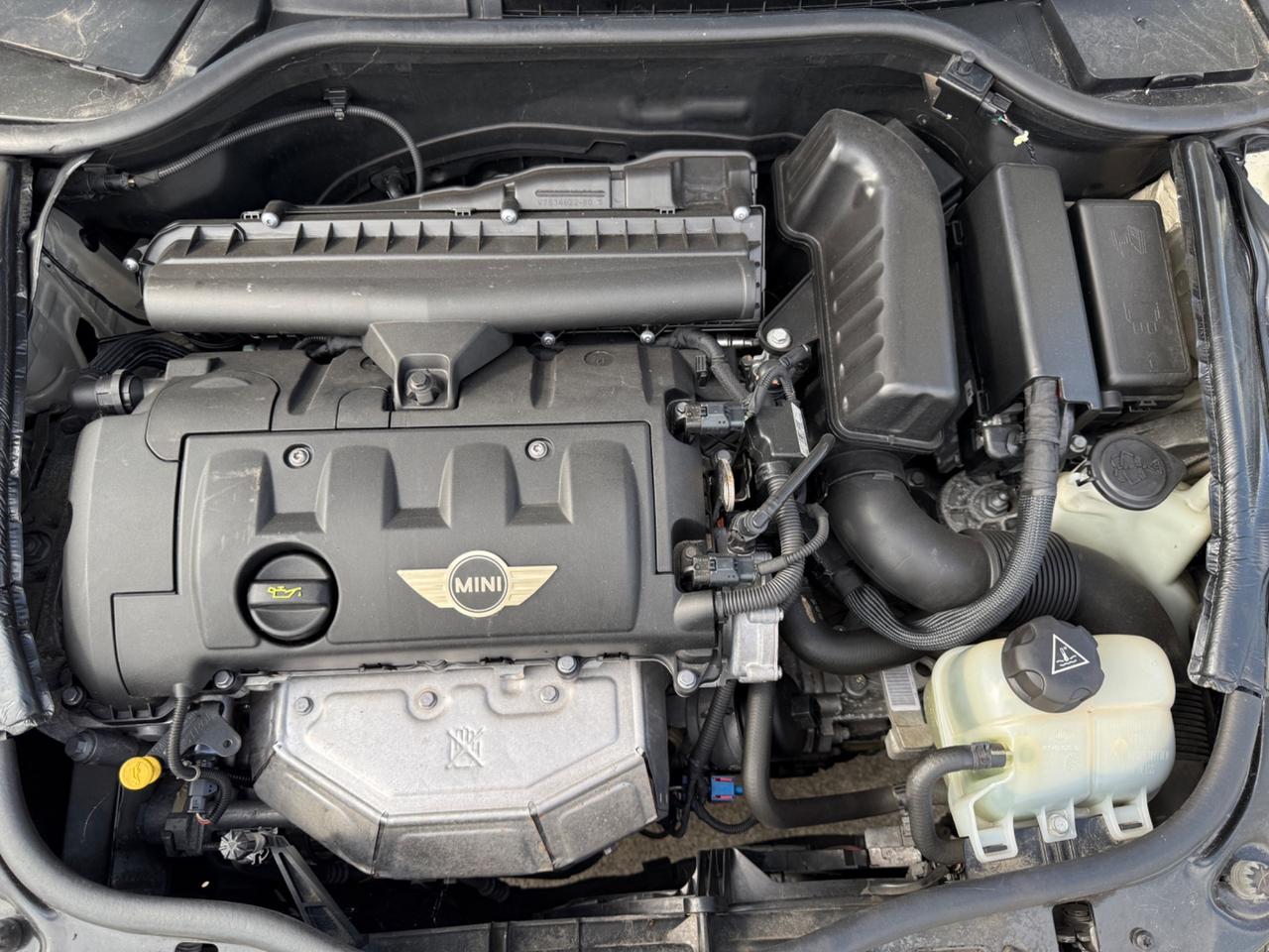 MINI COOPER CLUBMAN 1.6 16V 122CV NEOPATENTATI