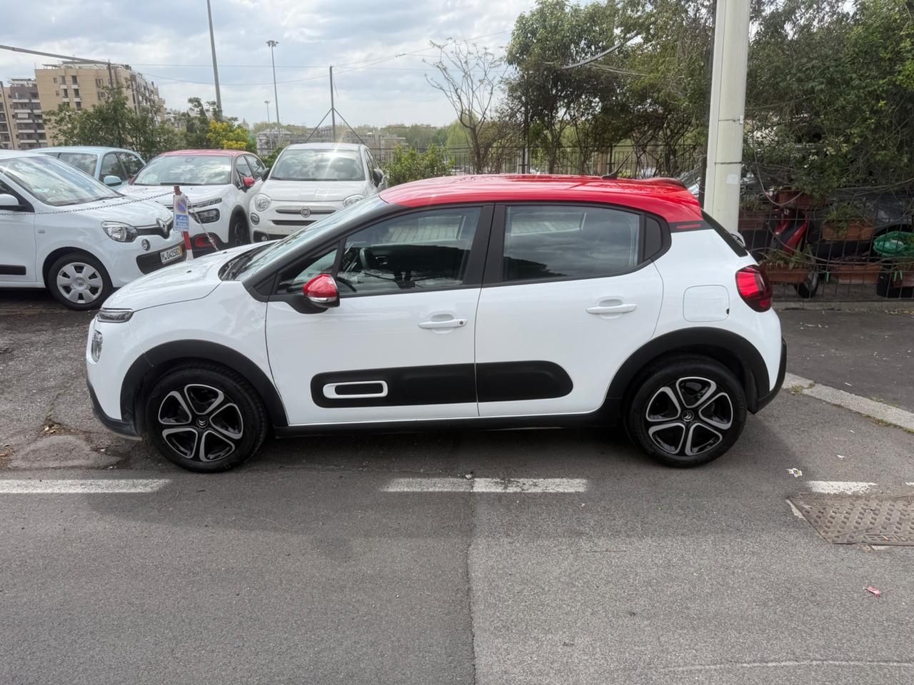 Citroen C3 83cv Benzina 5 porte Shine Navi bicolor pdc