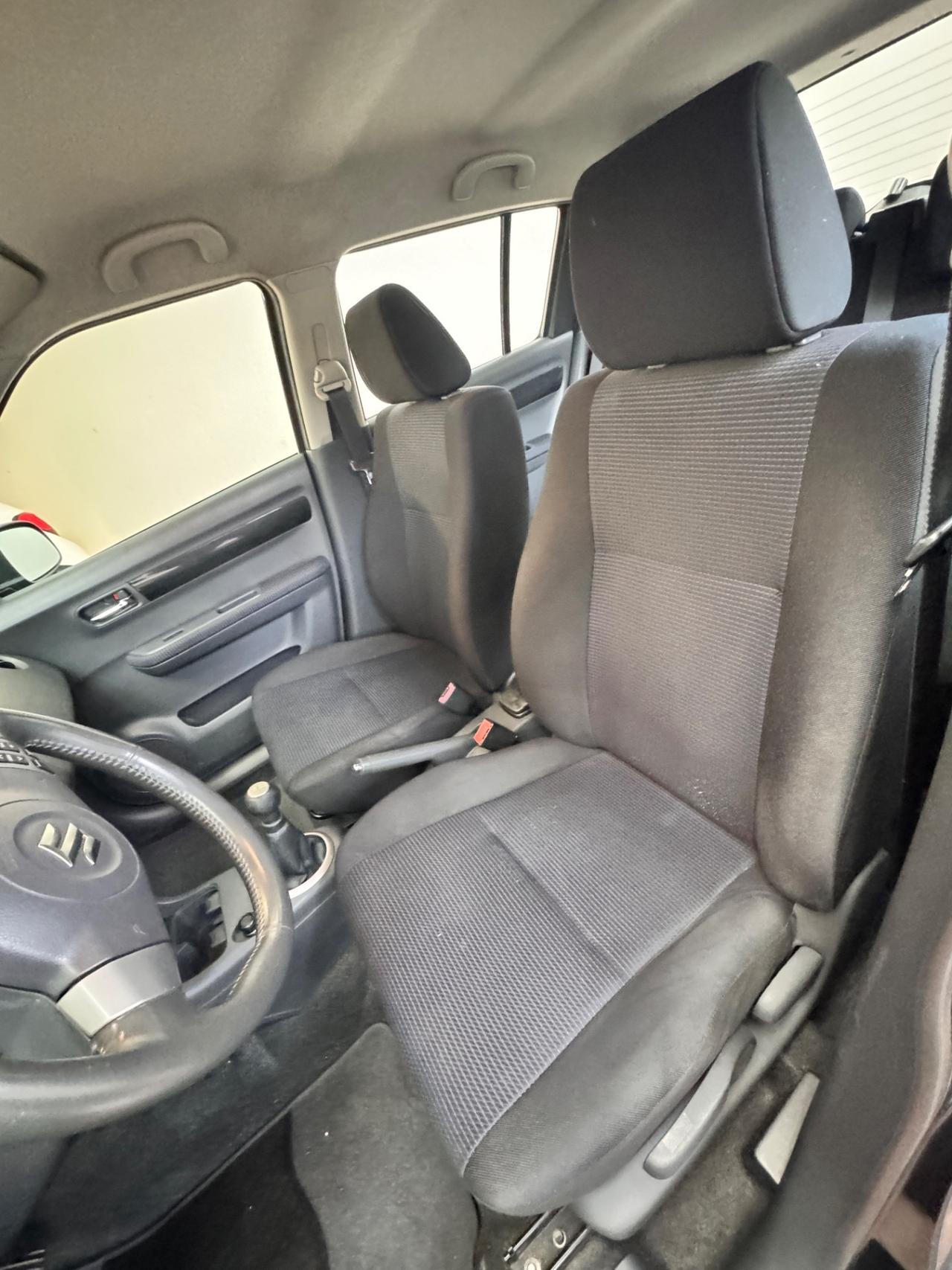 Suzuki Swift 1.3 Benzina 120.000km