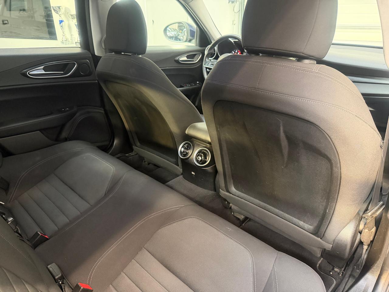 Alfa Romeo Giulia 2.2 Turbodiesel 150 CV AT8 Business