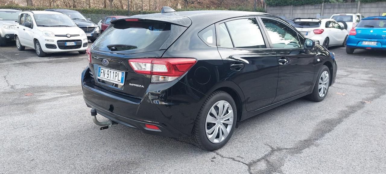 Subaru Impreza 1.6i Lineartronic Pure