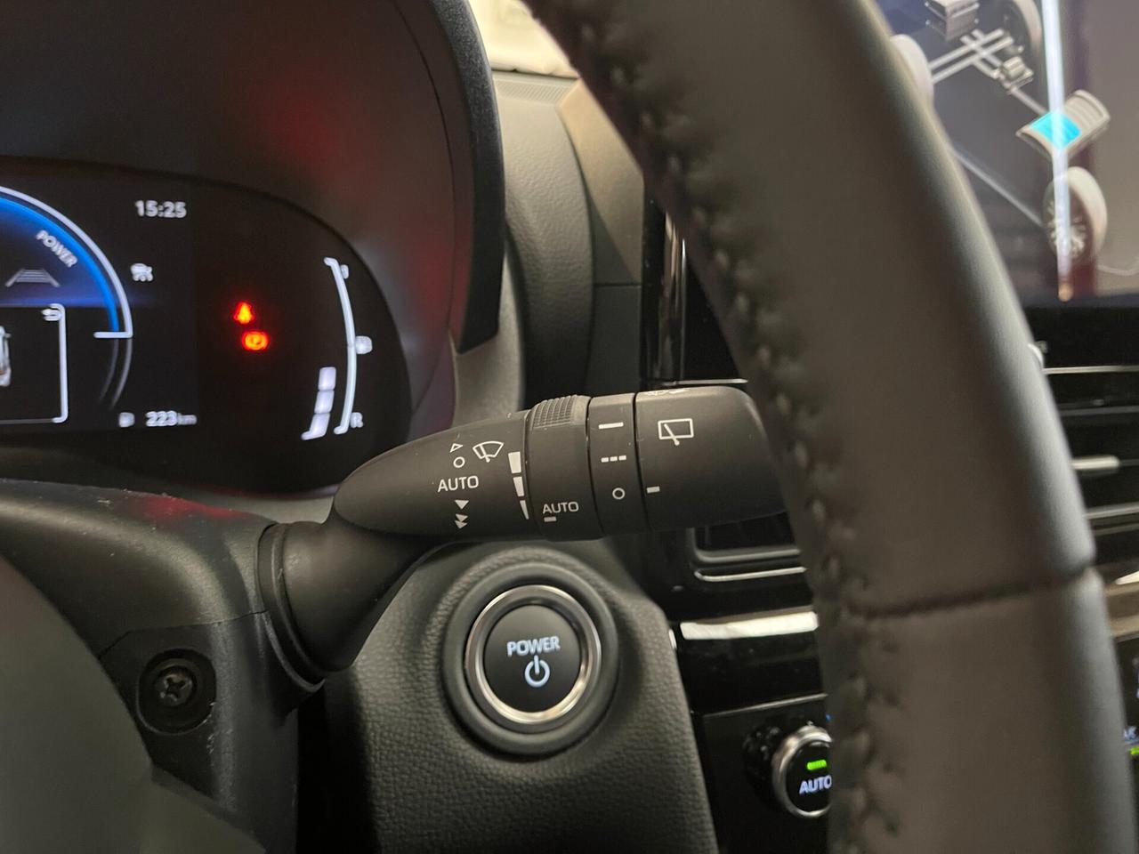 Toyota Yaris Cross Trend 1.5h fwd 130cv e-cvt-Ok Neopatentati-LEGGI SOTTO