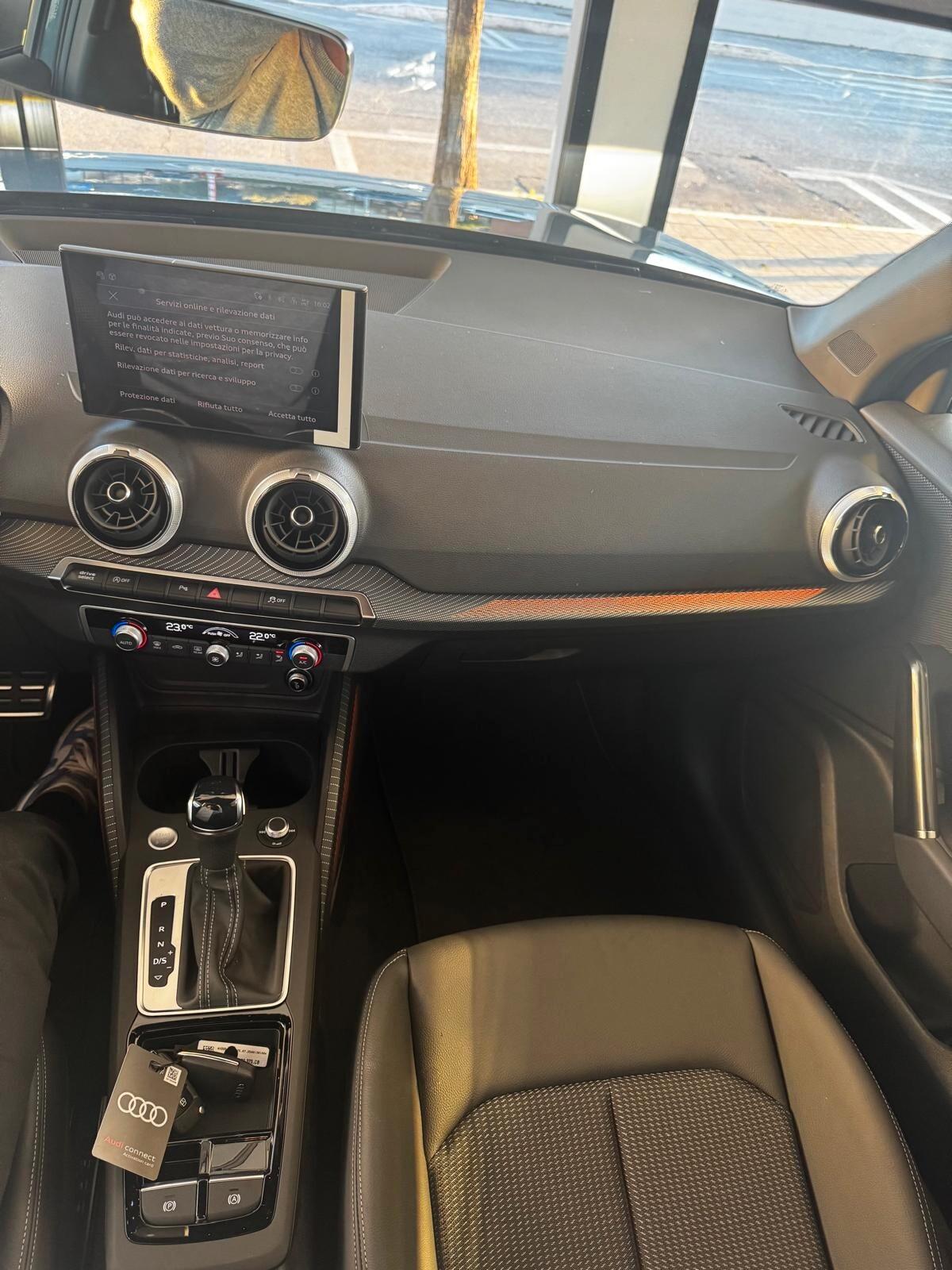 Audi Q2 35 TDI S tronic Identity Black Sline INTROVABILE