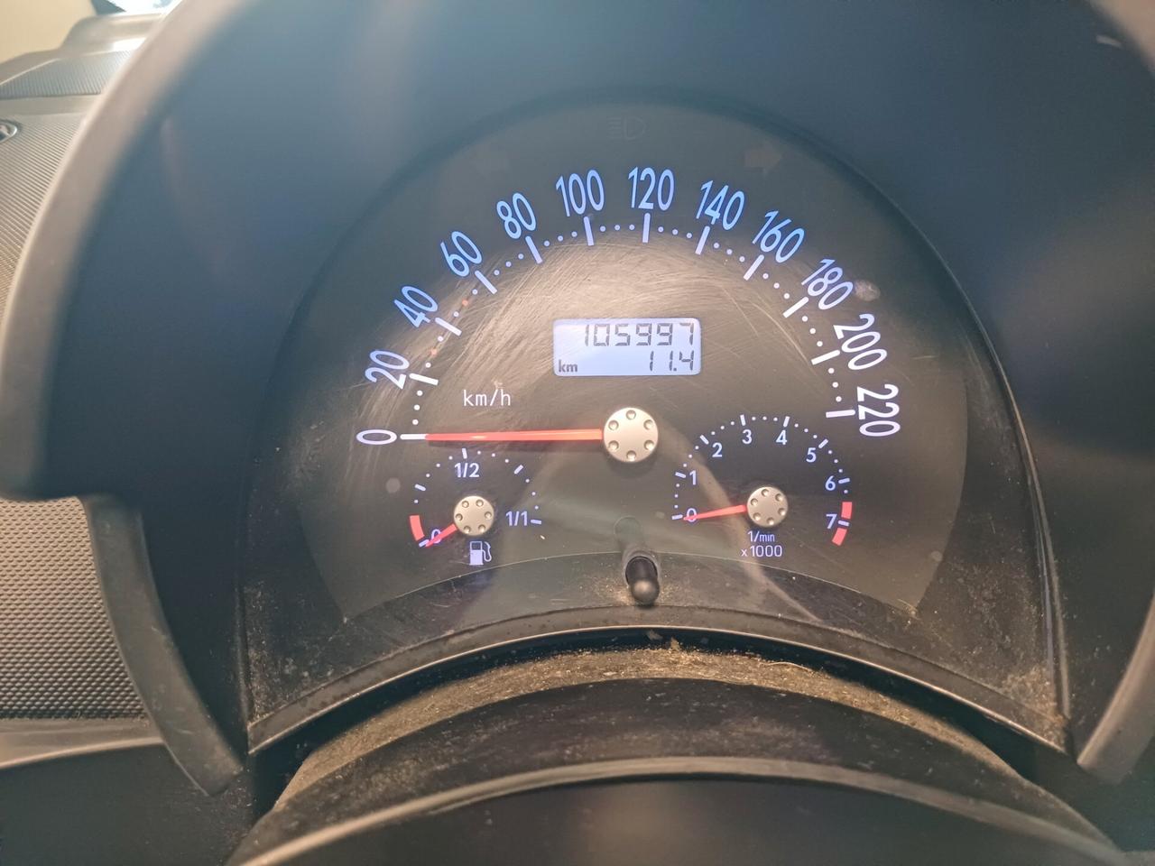 Volkswagen New Beetle 2.0 Cabrio