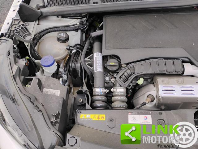 PEUGEOT 2008 PureTech 130 S&S GT Line